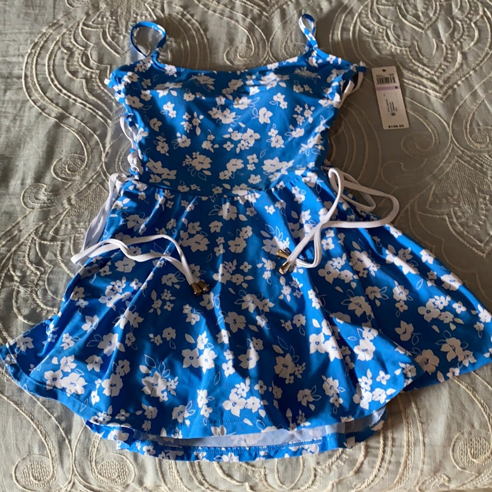 SOLD Anne Cole swim suit with attached skirt